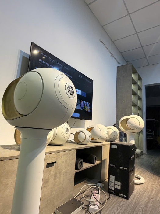 Loa Devialet Phantom