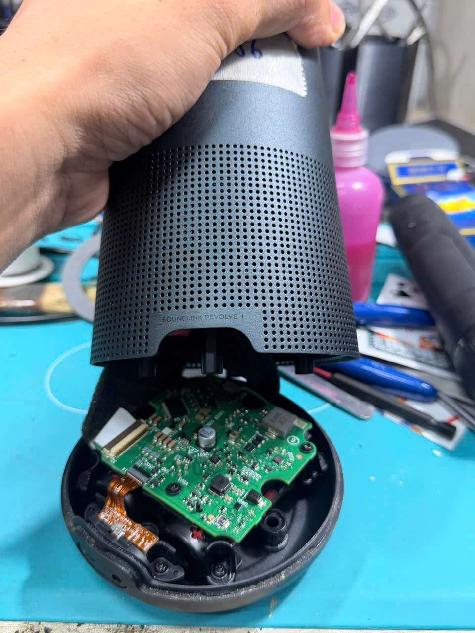 Sửa loa Bose Revolve